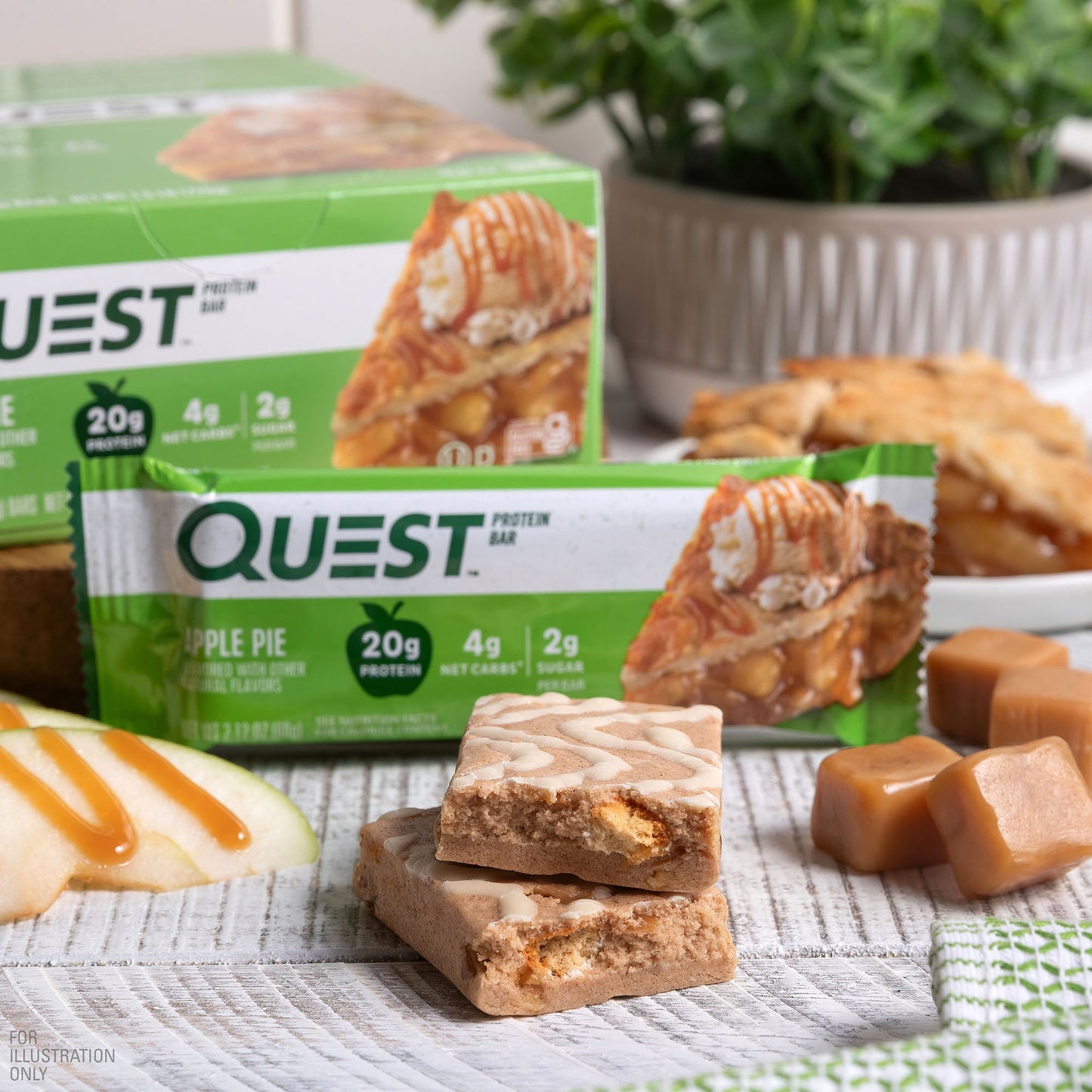 apple-pie-protein-bars-x6 qst-000647-apple-pie-protein-bars_4.jpg